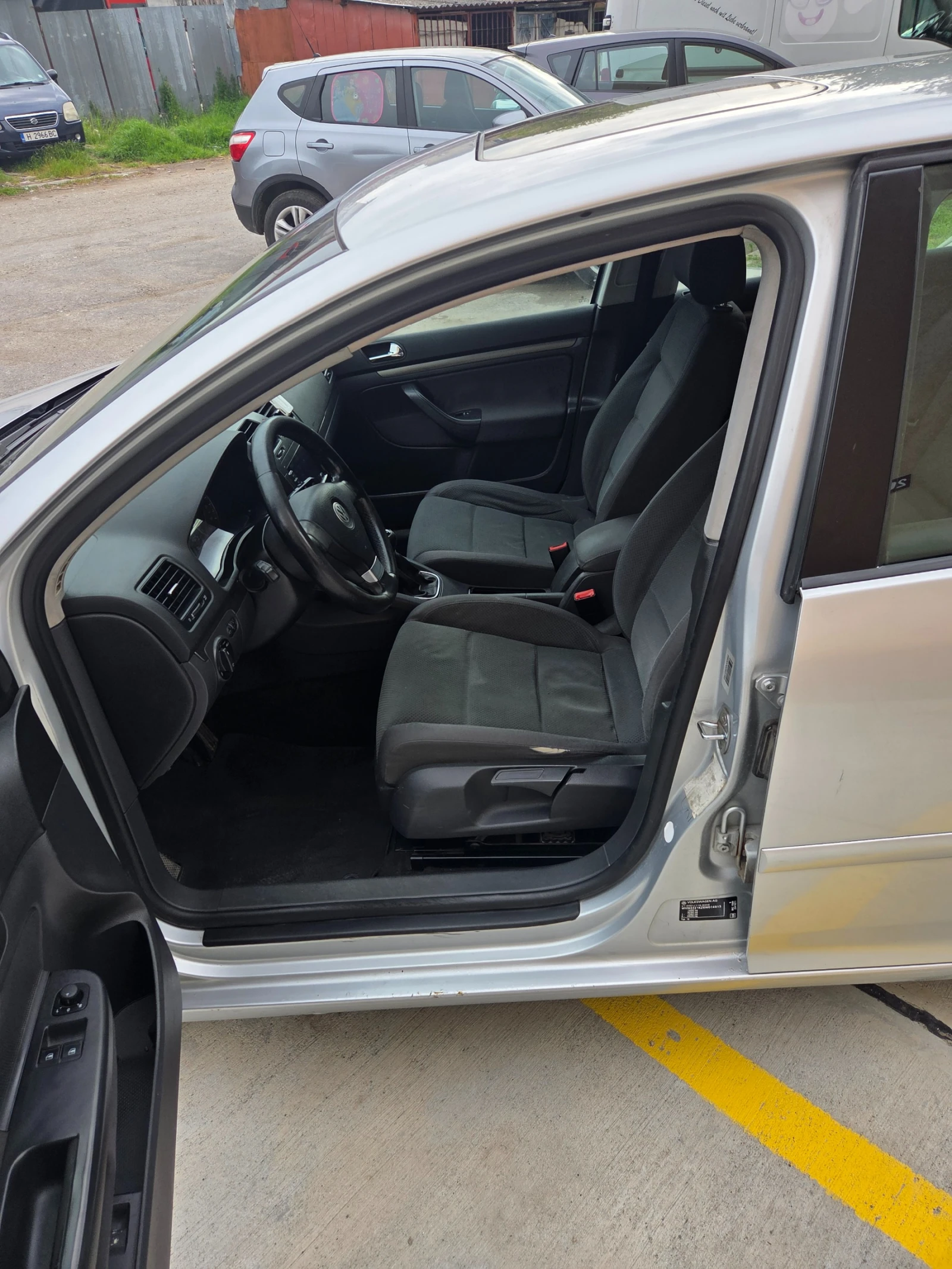 VW Golf 1.9 TDI BKC, снимка 7 - Автомобили и джипове - 54394990