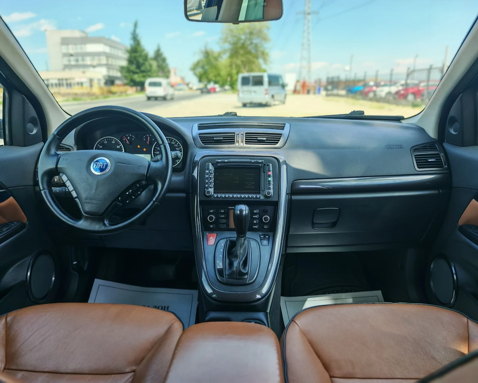 Fiat Croma 1.9 150 К.С. АВТОМАТ! КОЖА! , снимка 14 - Автомобили и джипове - 54543674