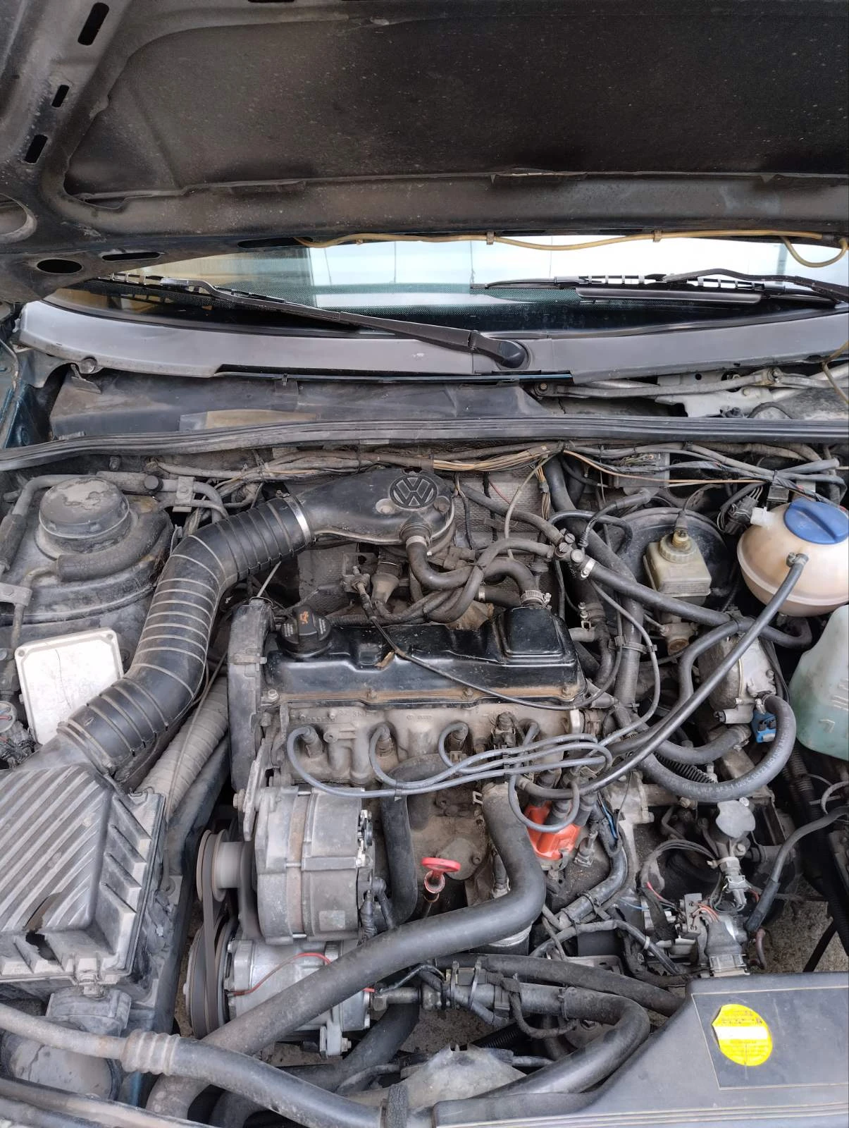 VW Passat 3B   1.8, снимка 2 - Автомобили и джипове - 54750103