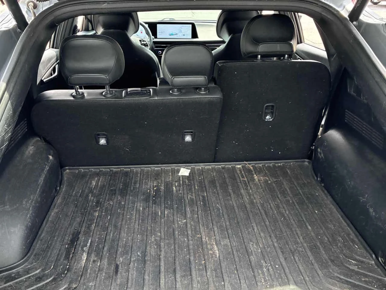 Kia EV6 * AWD Long Range w/GT Line Pkg * ПРЕДСТАВИТЕЛСТВО, снимка 13 - Автомобили и джипове - 54913949