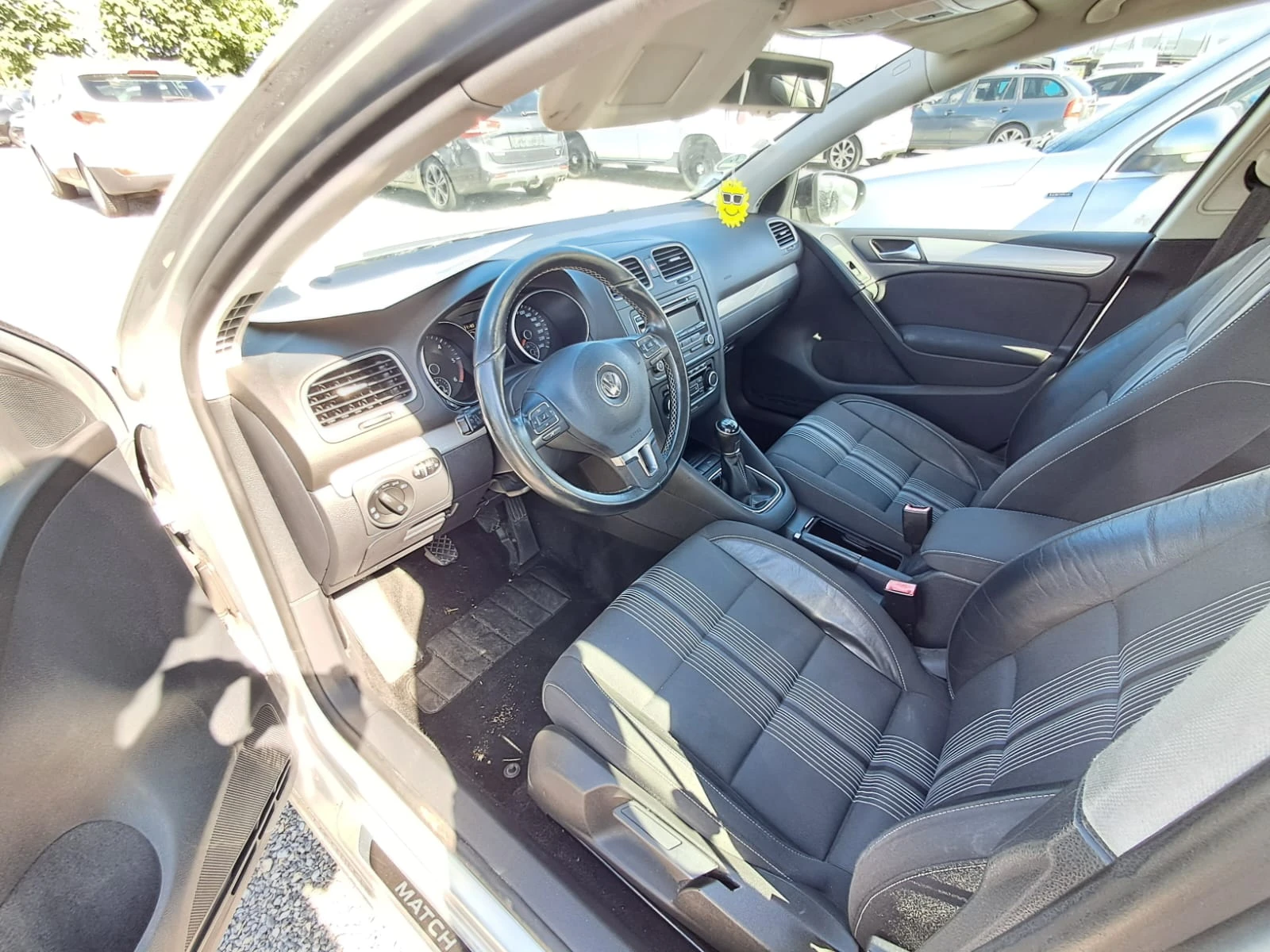 VW Golf 1.6, снимка 5 - Автомобили и джипове - 55411937