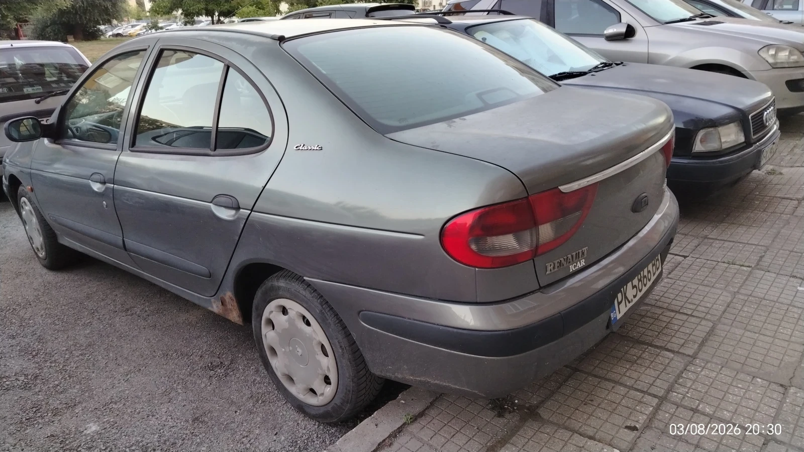 Renault Megane, снимка 3 - Автомобили и джипове - 55628862