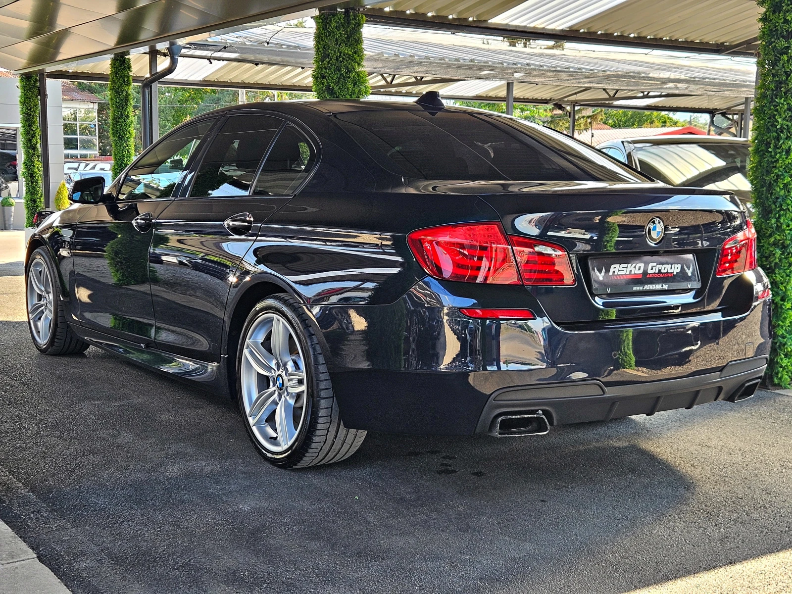 BMW 550 M/XD/SHADOW LINE/360CAM/ПОДГРЕВ/МЕМОRY/HARMAN/LIZI, снимка 7 - Автомобили и джипове - 55593046