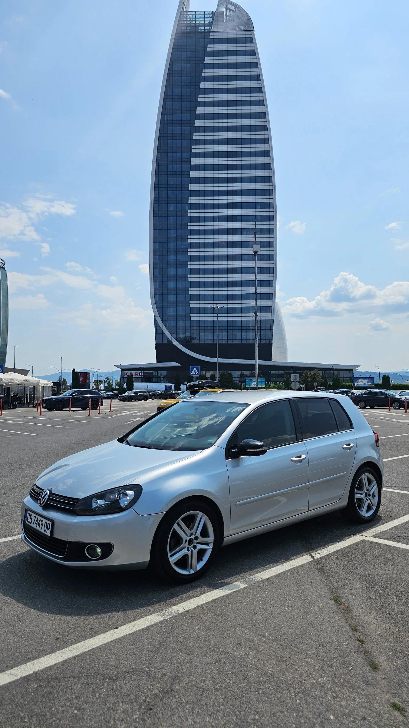 VW Golf 1.6 * ФАБРИЧНА ГАЗ* /ЛИЗИНГ/