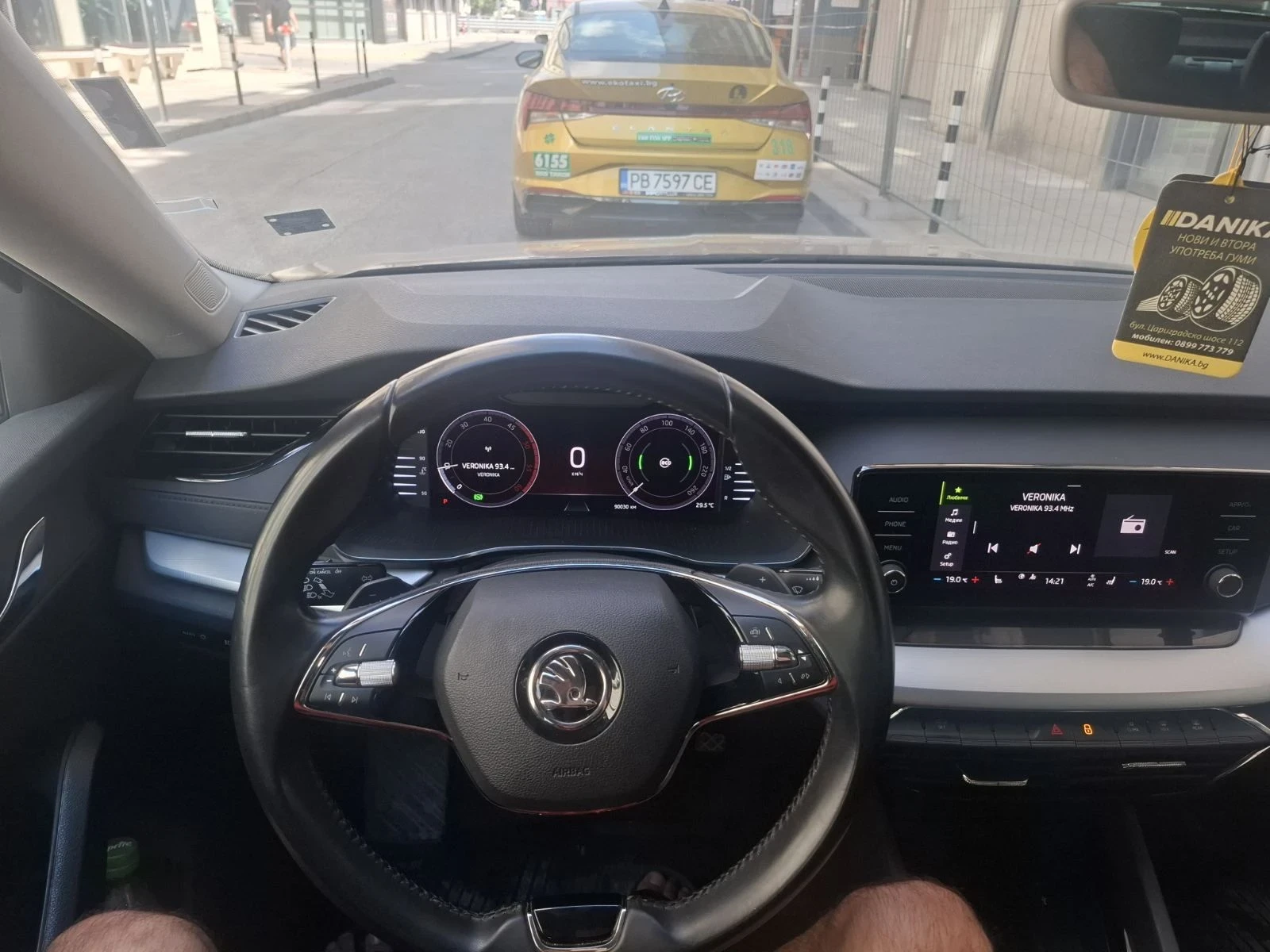 Skoda Octavia, снимка 9 - Автомобили и джипове - 55693645