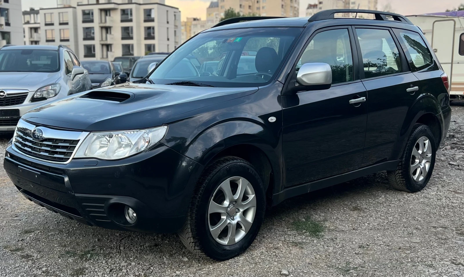 Subaru Forester 2.5XT 4x4 Автоматик//Панорама//КОжА, снимка 2 - Автомобили и джипове - 55802447