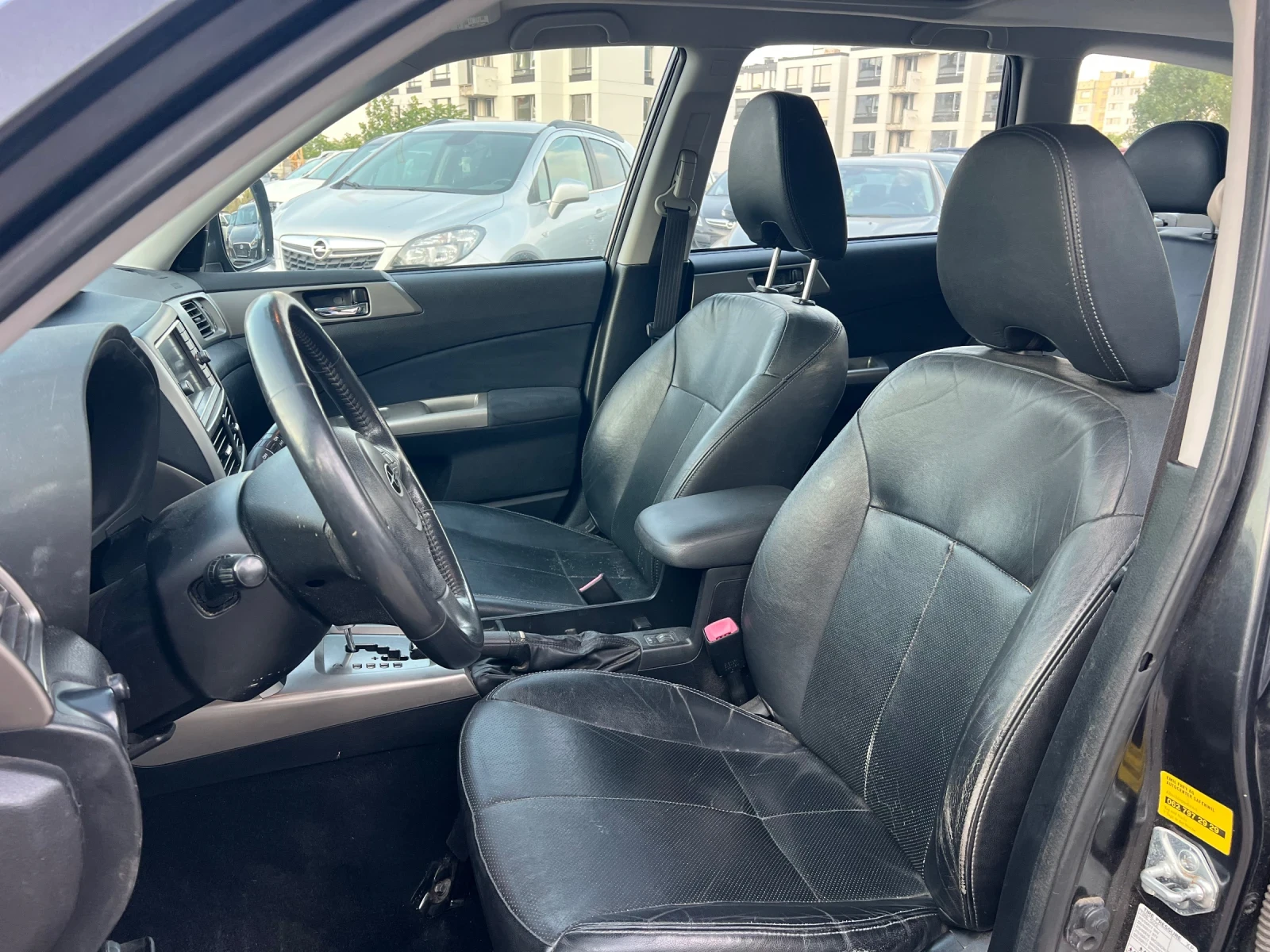 Subaru Forester 2.5XT 4x4 Автоматик//Панорама//КОжА, снимка 10 - Автомобили и джипове - 55802447