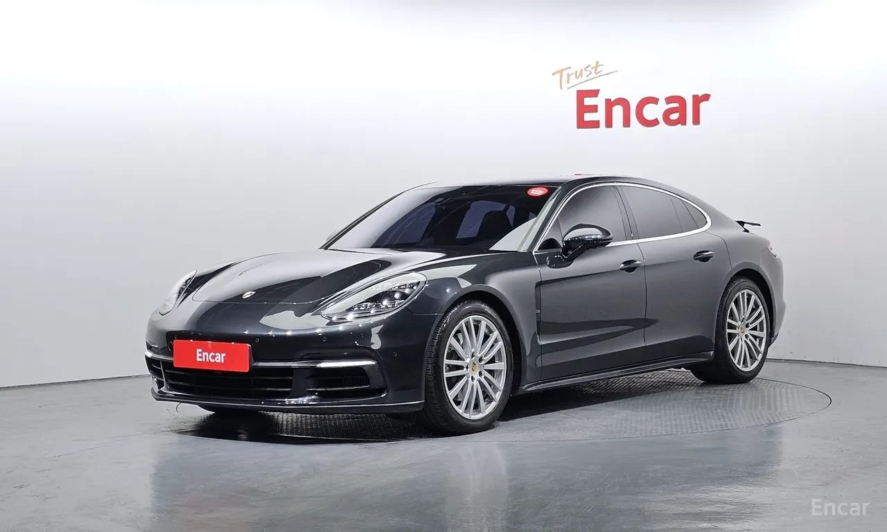 Porsche Panamera 4S* BOSE* Porsche Dynamic Chassis Control Sport