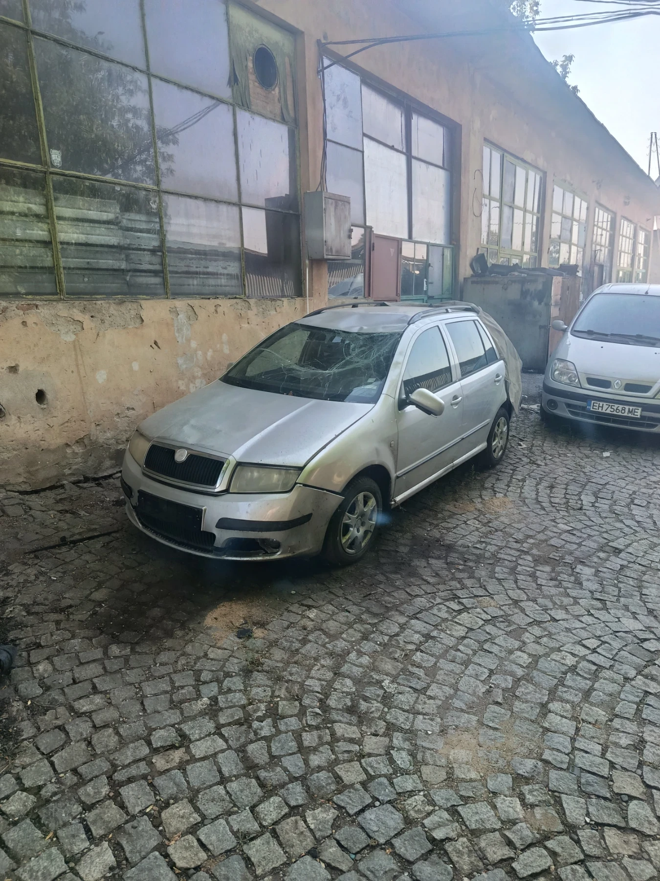 Skoda Fabia 1.4, снимка 2 - Автомобили и джипове - 55992156