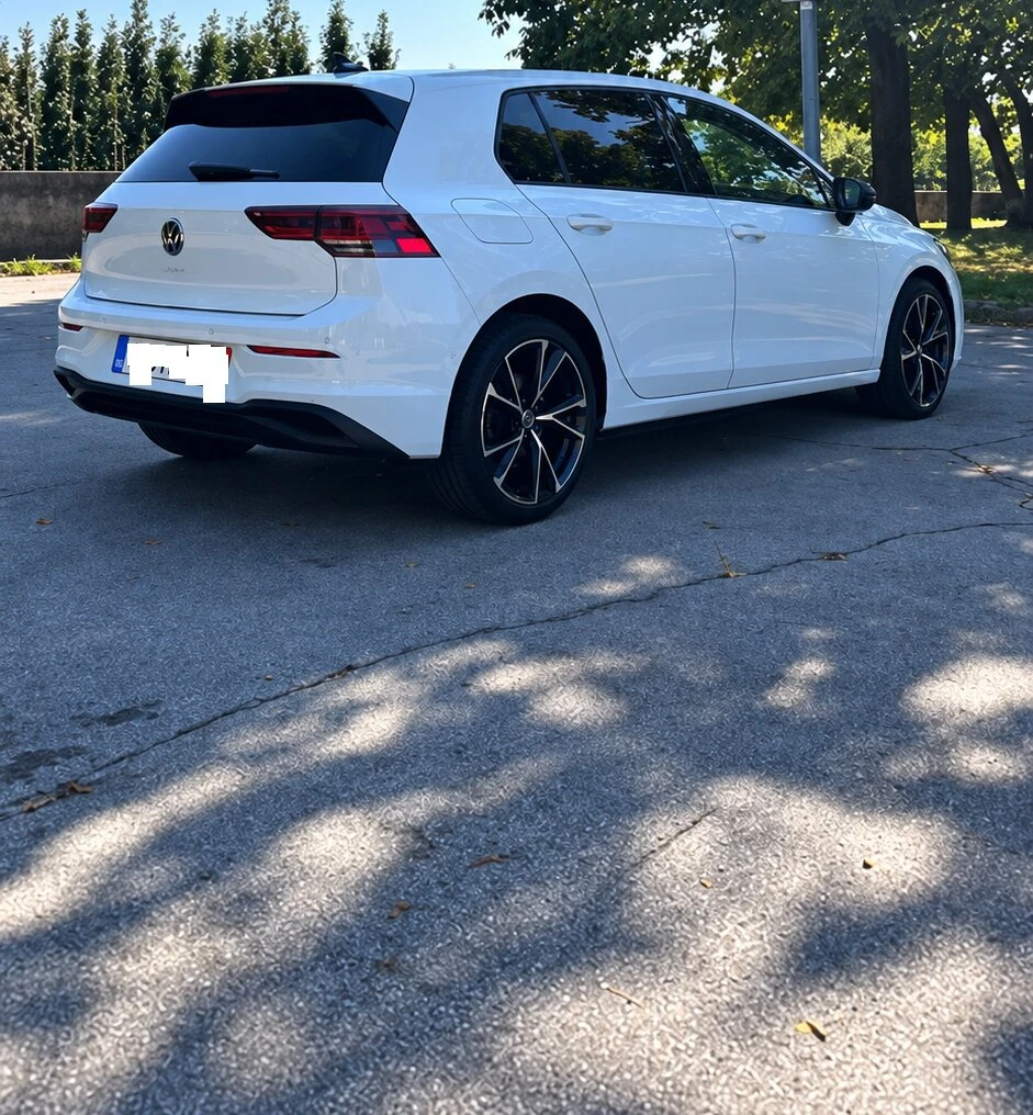 VW Golf eHybrid Plug-in 204 k.c., снимка 2 - Автомобили и джипове - 56568684