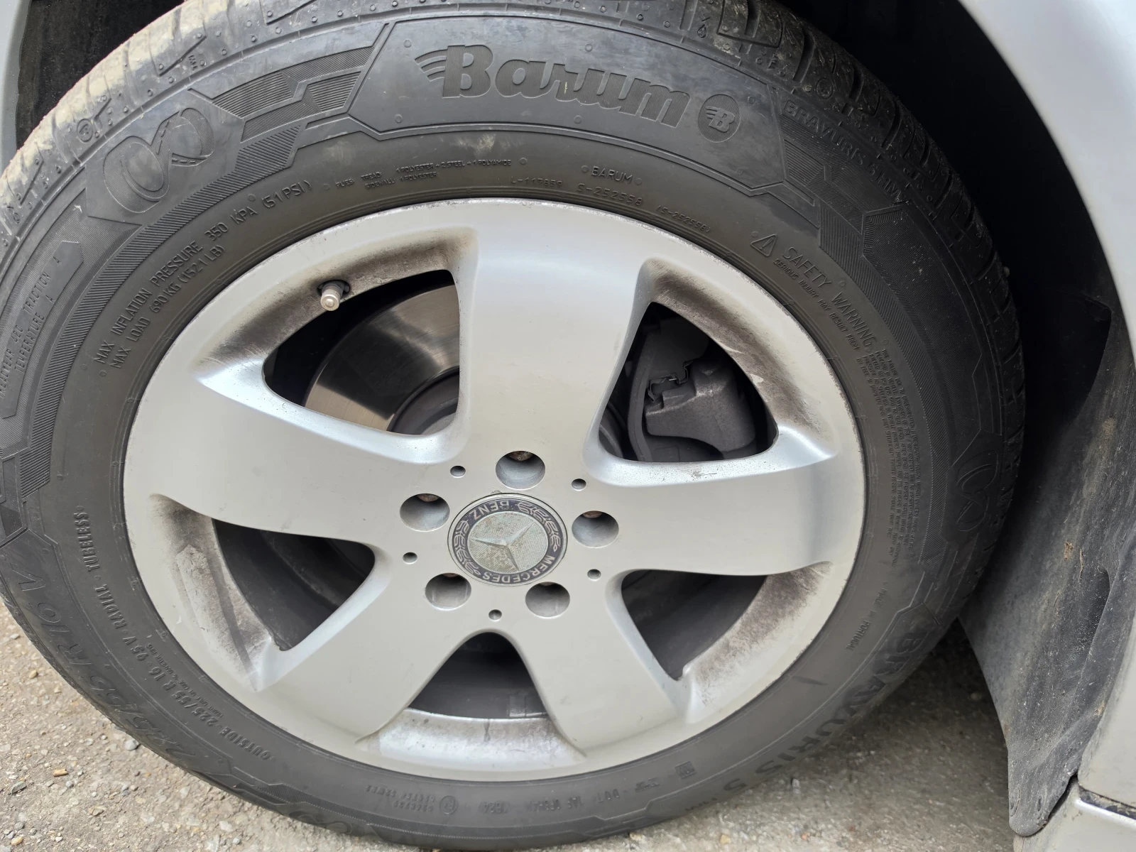 Mercedes-Benz E 320, снимка 13 - Автомобили и джипове - 56724230