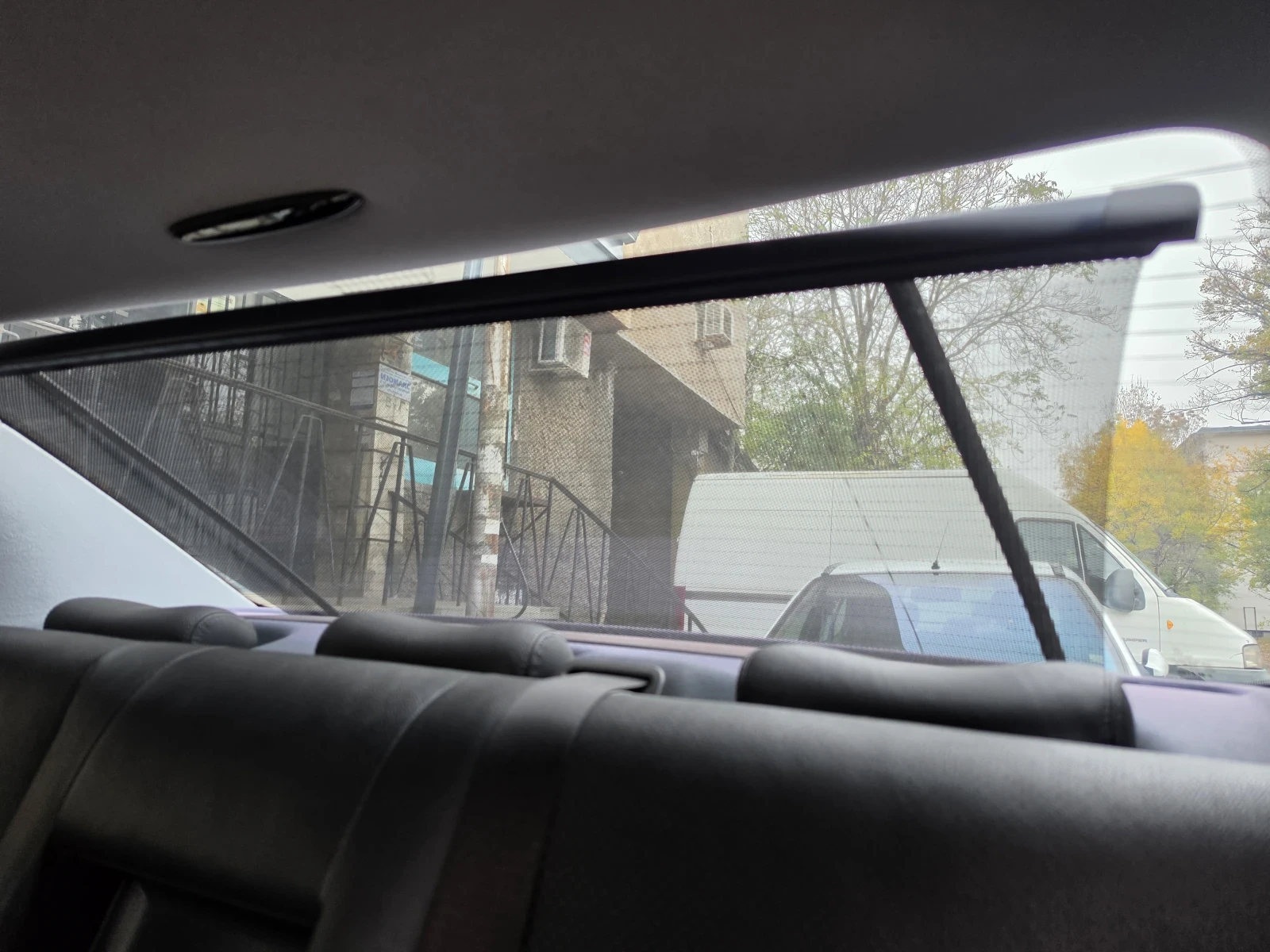 Mercedes-Benz E 320, снимка 16 - Автомобили и джипове - 56724230