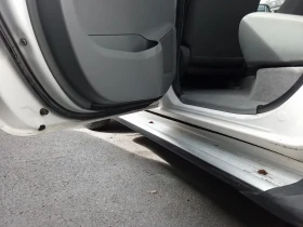 Toyota Hilux 2.5 d4d 100хил км , снимка 9