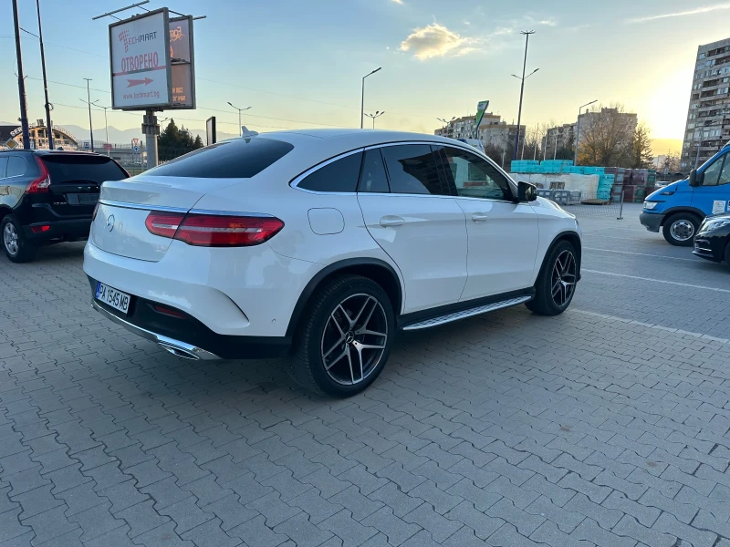 Mercedes-Benz GLE Coupe 350/AMG, снимка 4 - Автомобили и джипове - 48136946