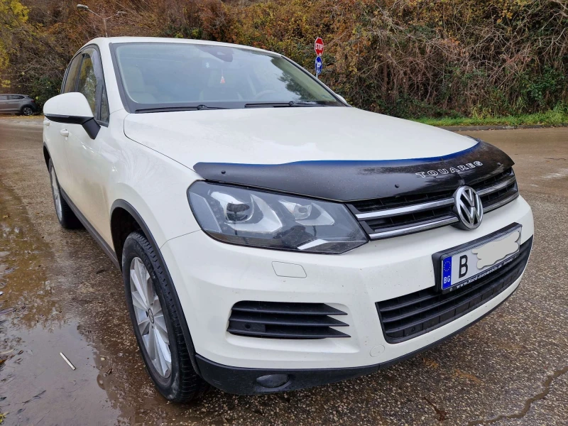 VW Touareg, снимка 3 - Автомобили и джипове - 48270927