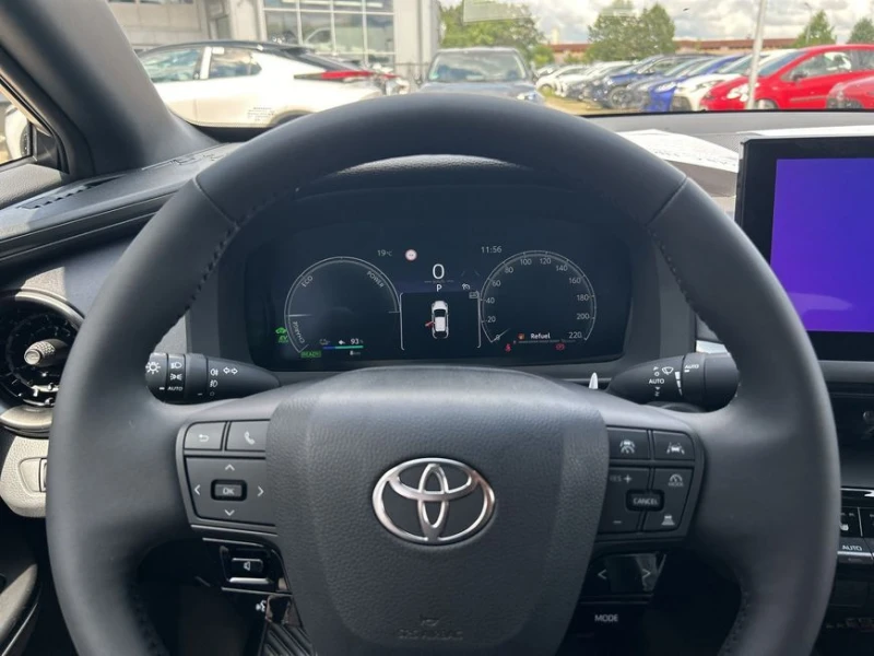 Toyota C-HR 2.0 Plug-in Hybrid Team Deutschland, снимка 10 - Автомобили и джипове - 48806922