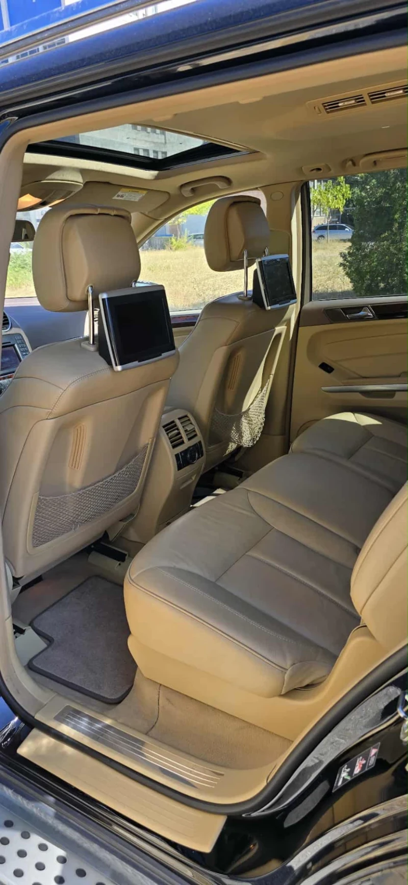 Mercedes-Benz GL 550 Mercedes-Benz GL 550  5.5 v8 388к.с, Джип, Употреб, снимка 6 - Автомобили и джипове - 52310474