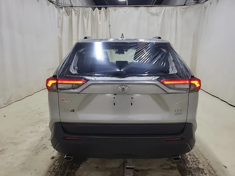 Toyota Rav4 * XLE * CARFAX * БЕЗ ПЪРВОНАЧАЛНА ВНОСКА, снимка 6 - Автомобили и джипове - 52815639