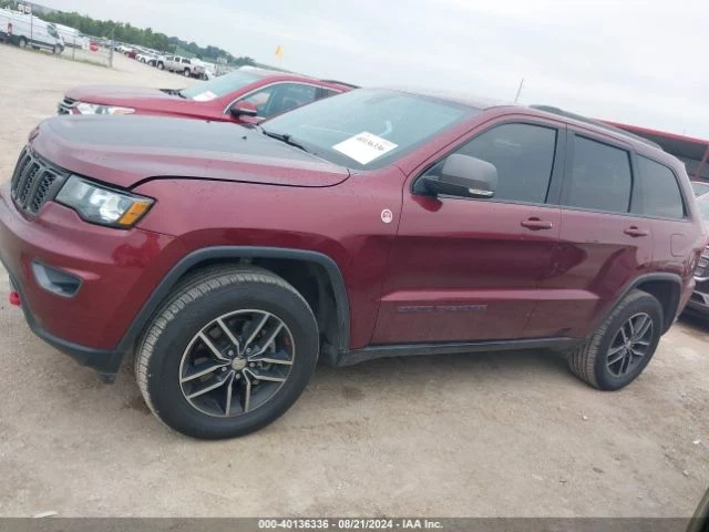 Jeep Grand cherokee, снимка 12 - Автомобили и джипове - 48726357