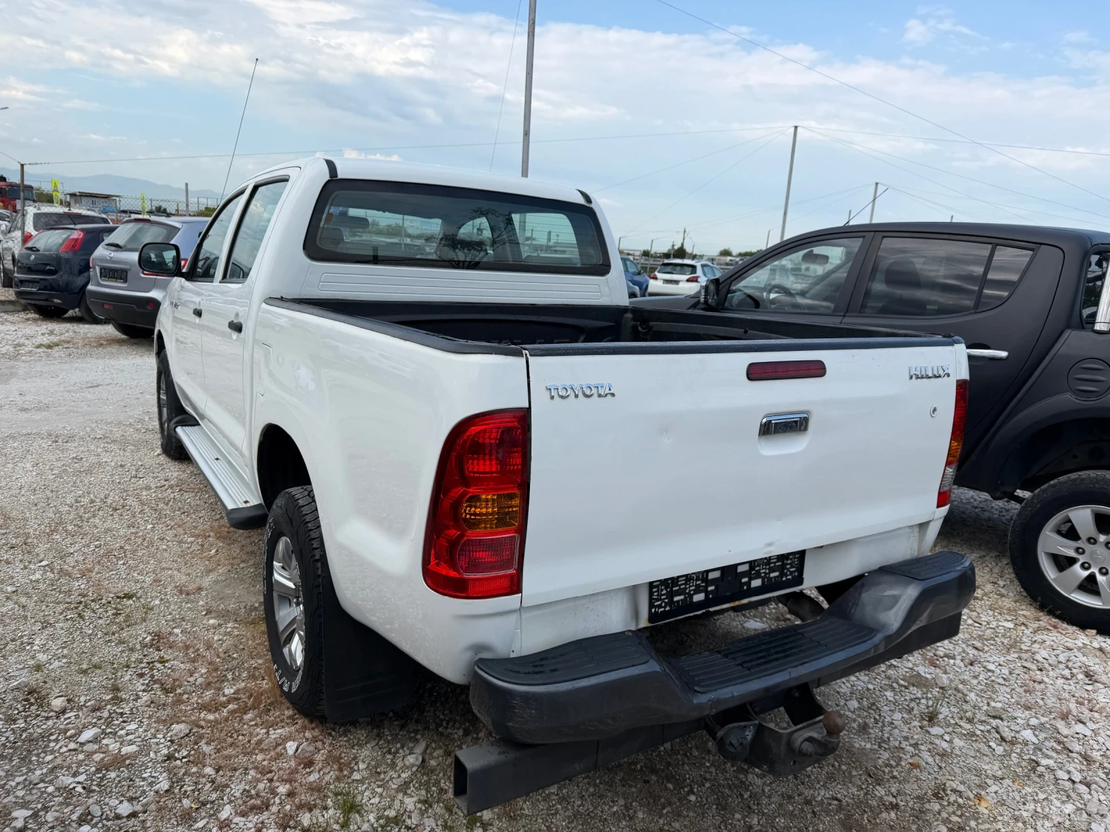 Toyota Hilux 2.5 d4d 100хил км , снимка 6 - Автомобили и джипове - 49600732