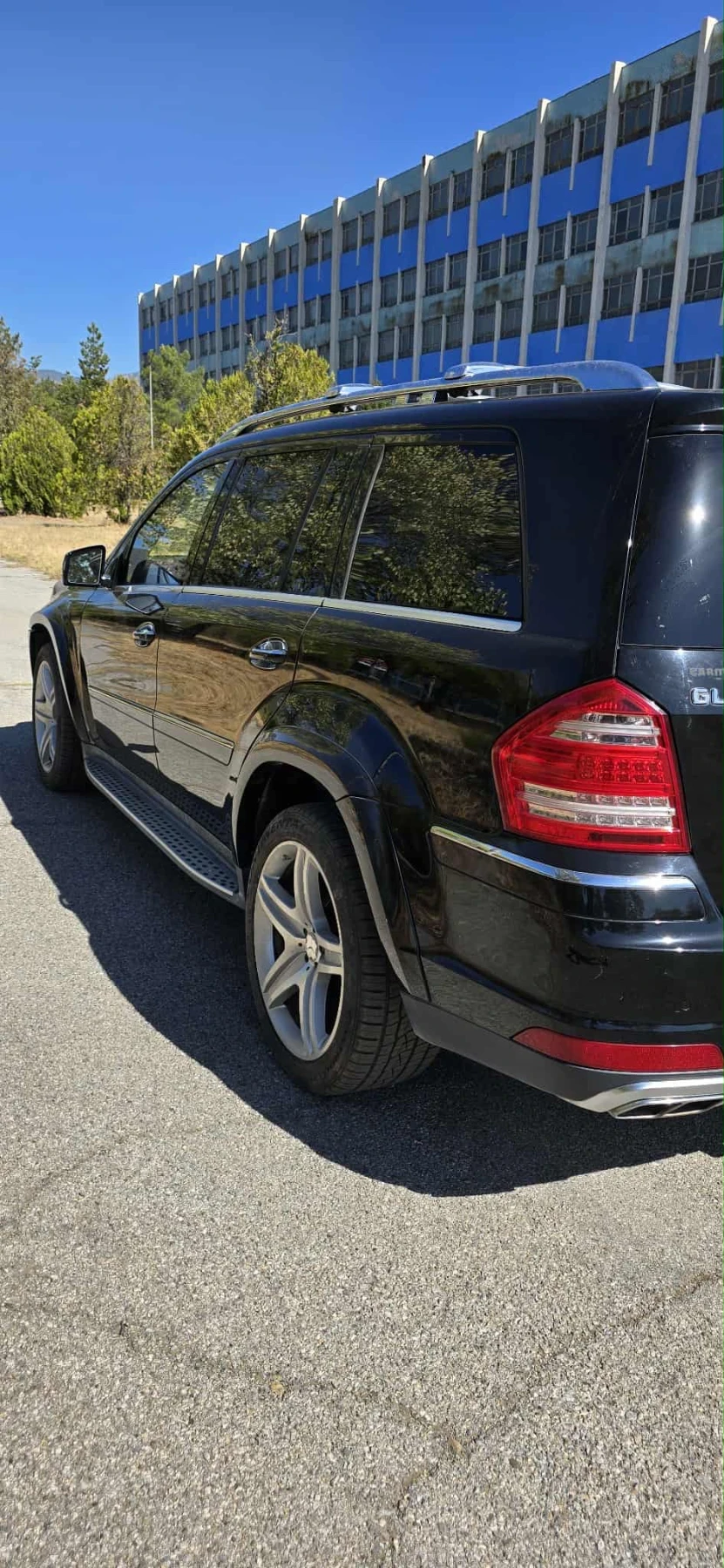 Mercedes-Benz GL 550 Mercedes-Benz GL 550  5.5 v8 388к.с, Джип, Употреб - изображение 4