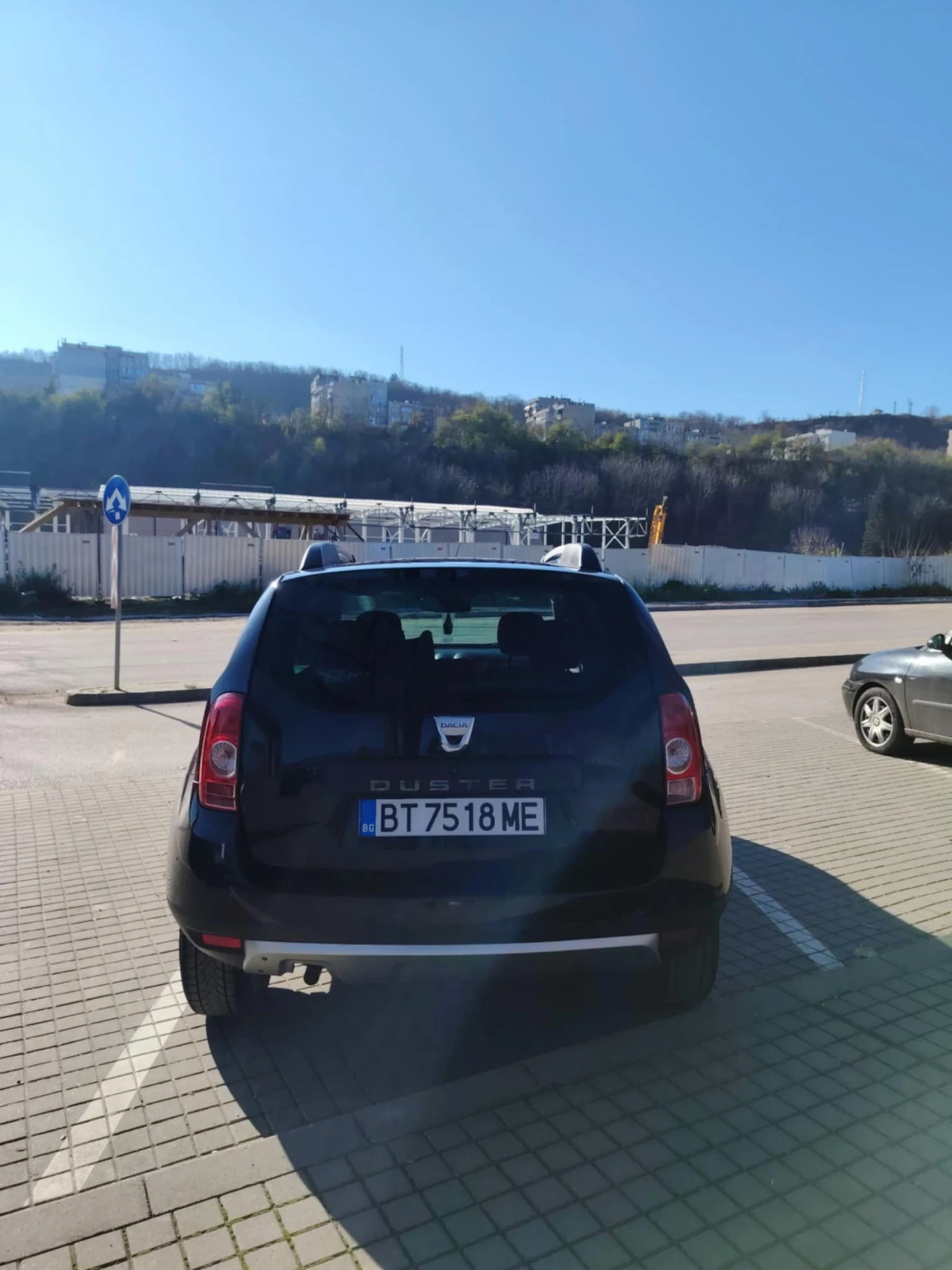 Dacia Duster 1.6 i 110  | Mobile.bg   11