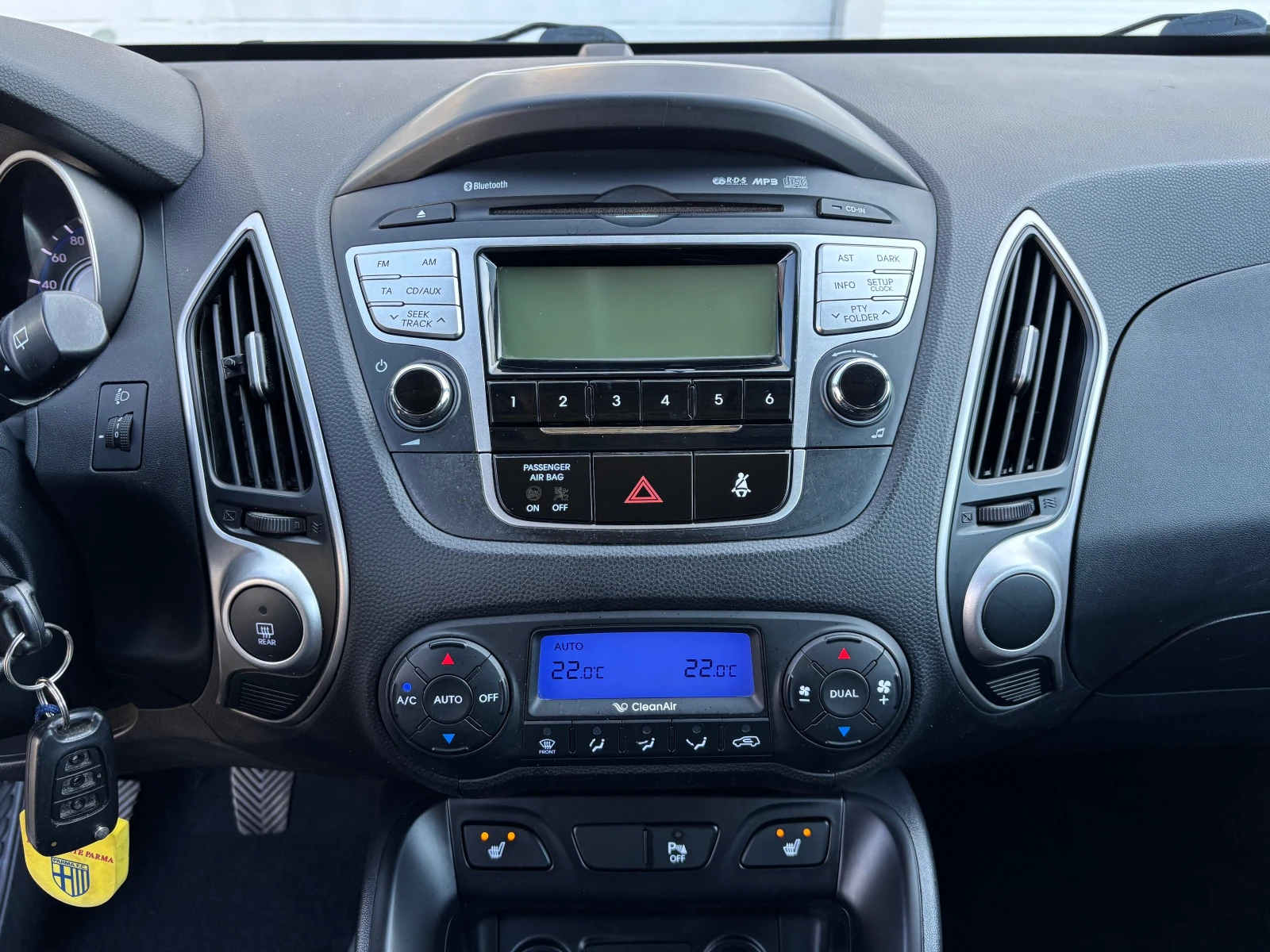 Hyundai IX35 1.7CRDI-FULLL* * * , снимка 11 - Автомобили и джипове - 53754300