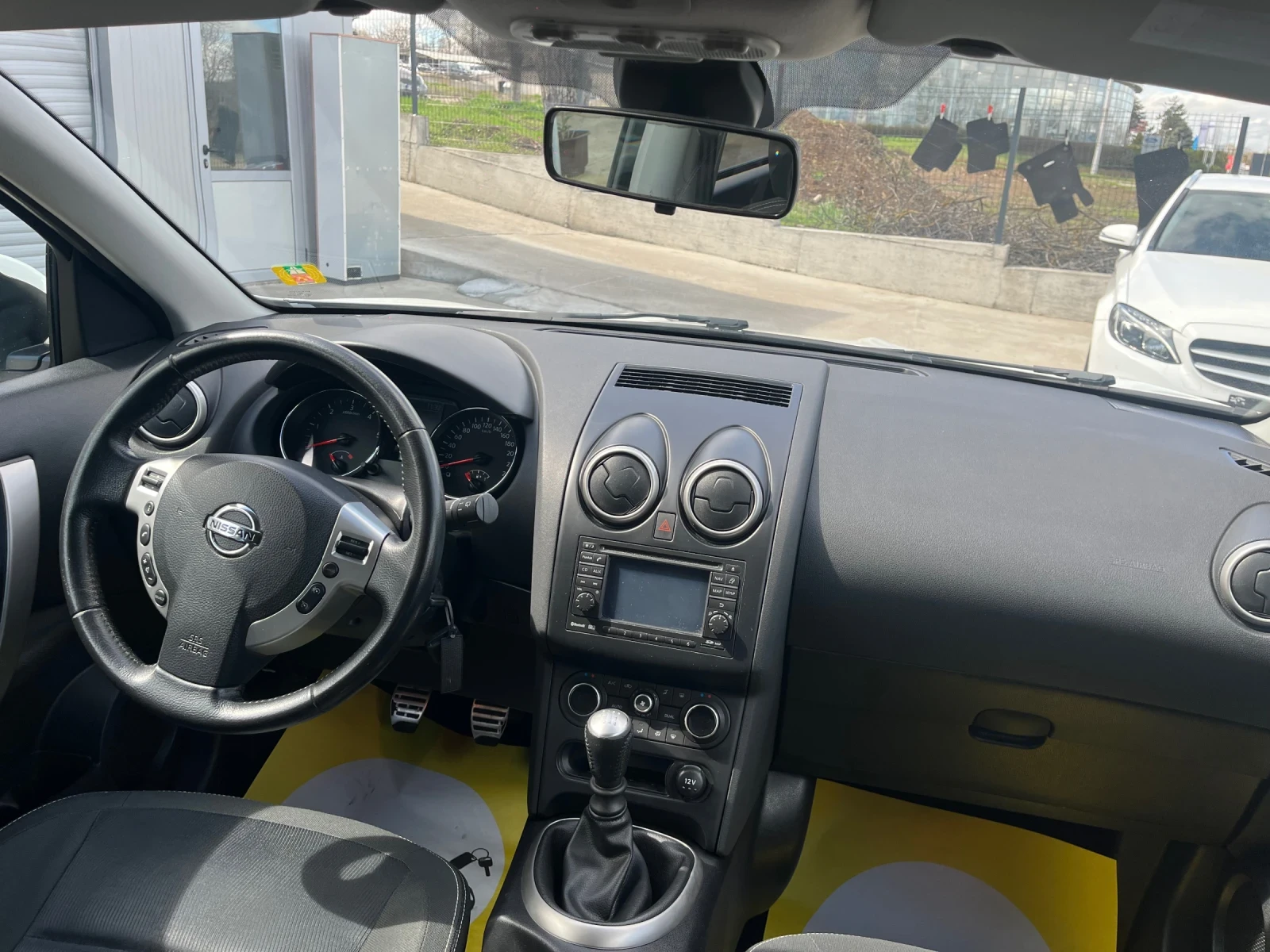 Nissan Qashqai 1.5dci Панорама , снимка 9 - Автомобили и джипове - 54006094