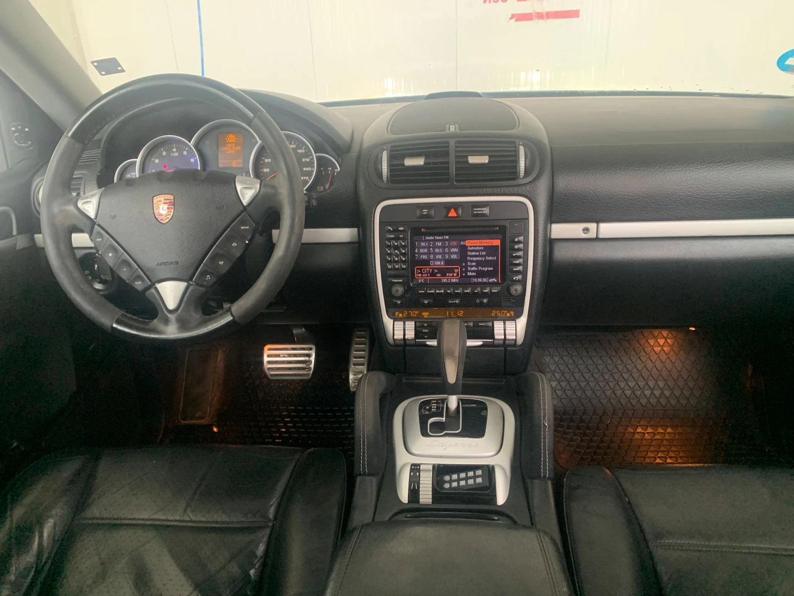 Porsche Cayenne 955, снимка 15 - Автомобили и джипове - 54295437