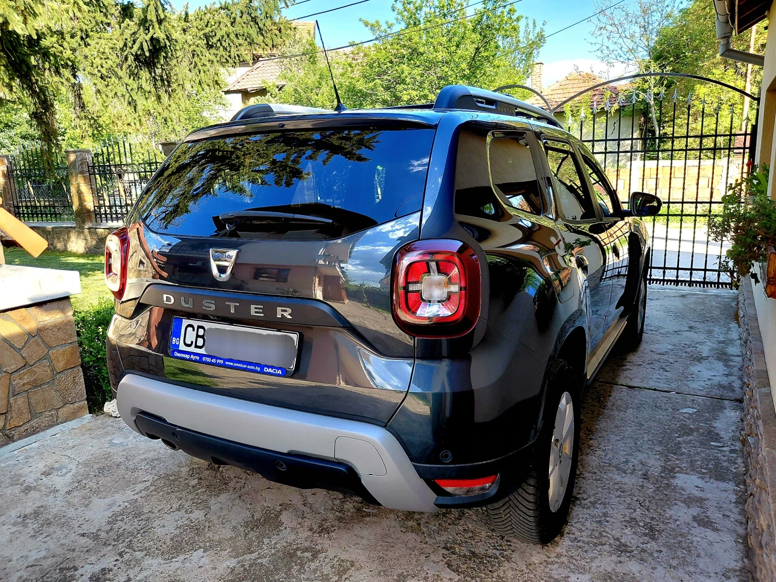 Dacia Duster 4х4 от България 120хил. 1.5 D отл.състояние, снимка 4 - Автомобили и джипове - 54479712