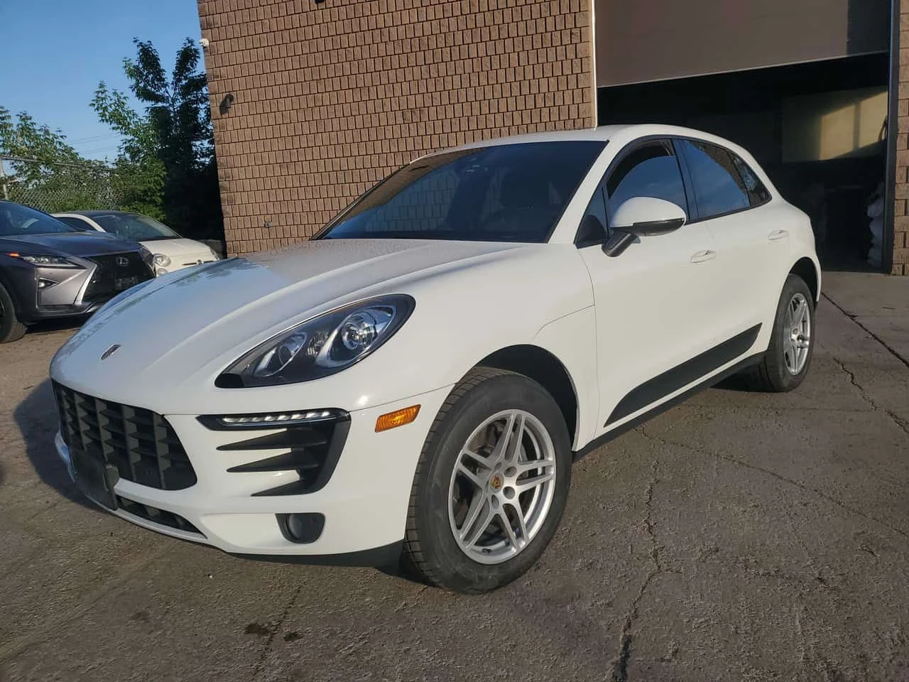Porsche Macan * AWD * ПОДГРЕВИ* ОБДУХВАНЕ* ПАНОРАМА* 