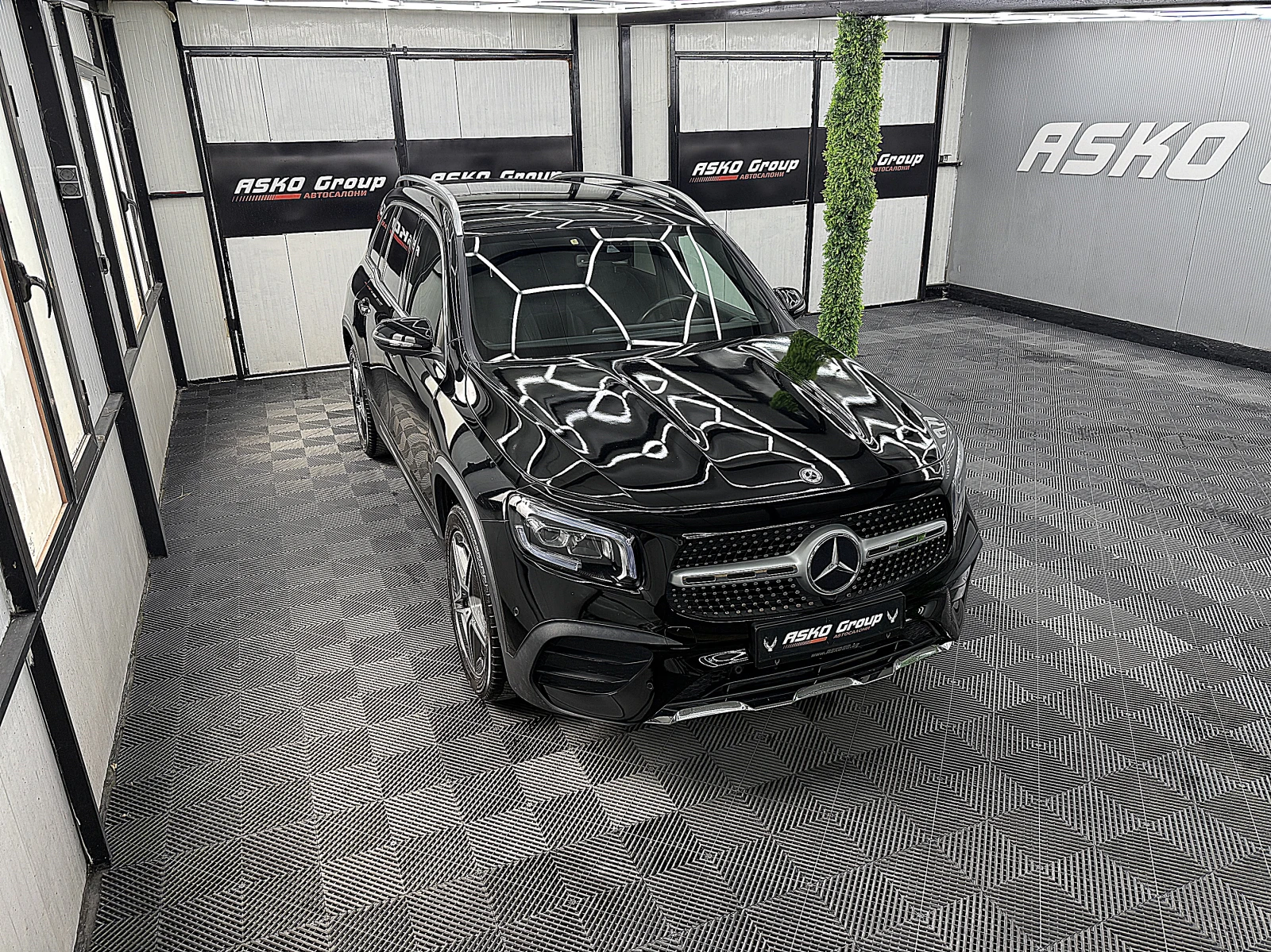 Mercedes-Benz GLB 200 AMG-line/KAMERA/ ECO START STOP/СОБСТВЕН ЛИЗИНГ, снимка 7 - Автомобили и джипове - 55259634