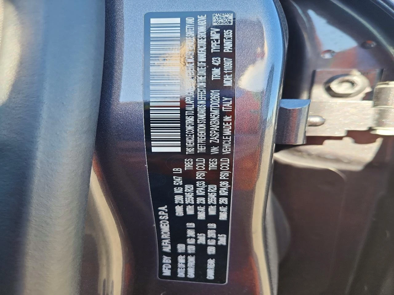 Alfa Romeo Stelvio 2.0l Ti, снимка 13 - Автомобили и джипове - 55591576