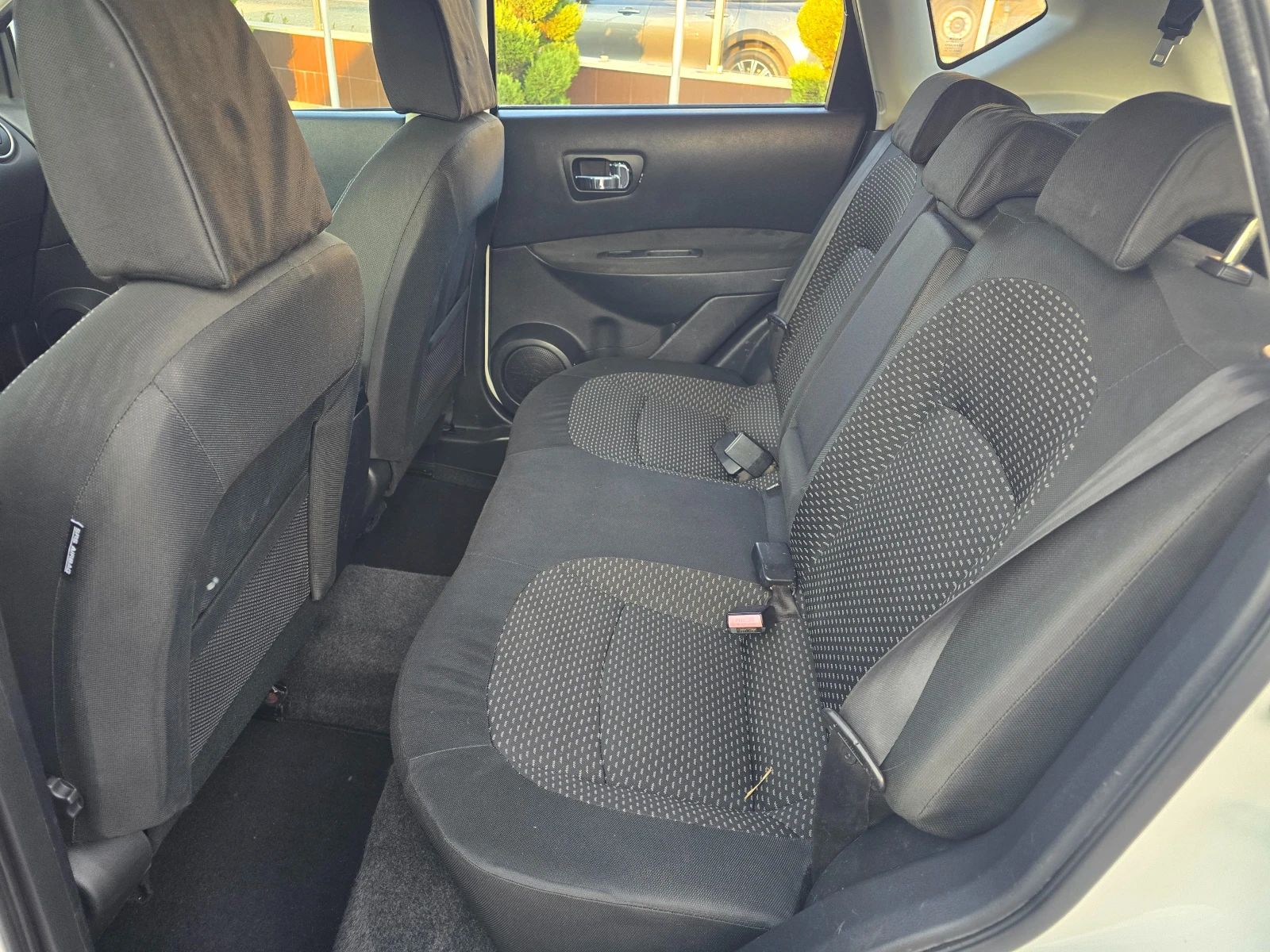 Nissan Qashqai 1, 5 DCI КЛИМАТРОНИК !! НОВ ВНОС ОТ ИТАЛИЯ !!!, снимка 11 - Автомобили и джипове - 55769777