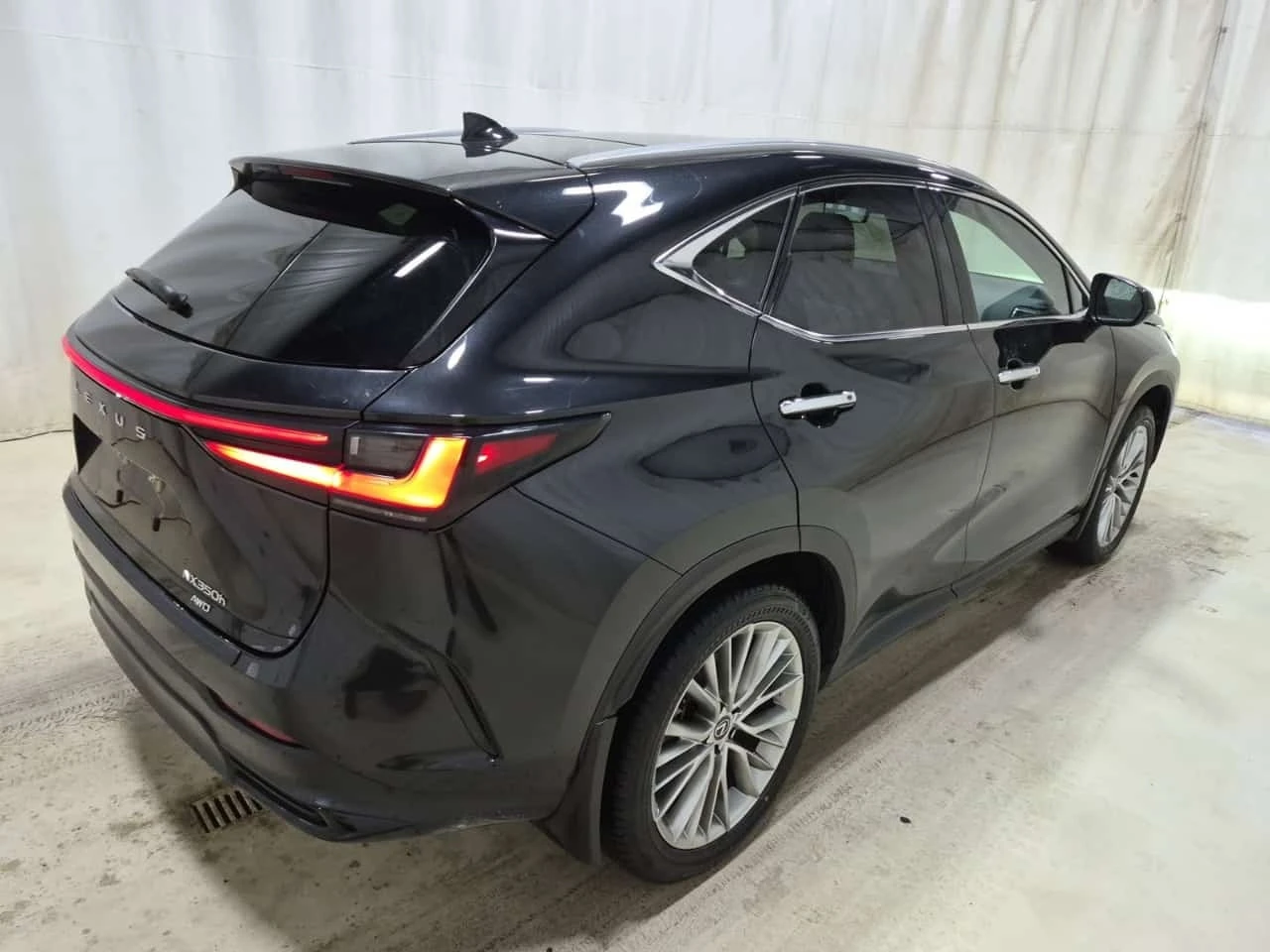 Lexus NX 350h * Един собственик * CARFAX * , снимка 3 - Автомобили и джипове - 56188687