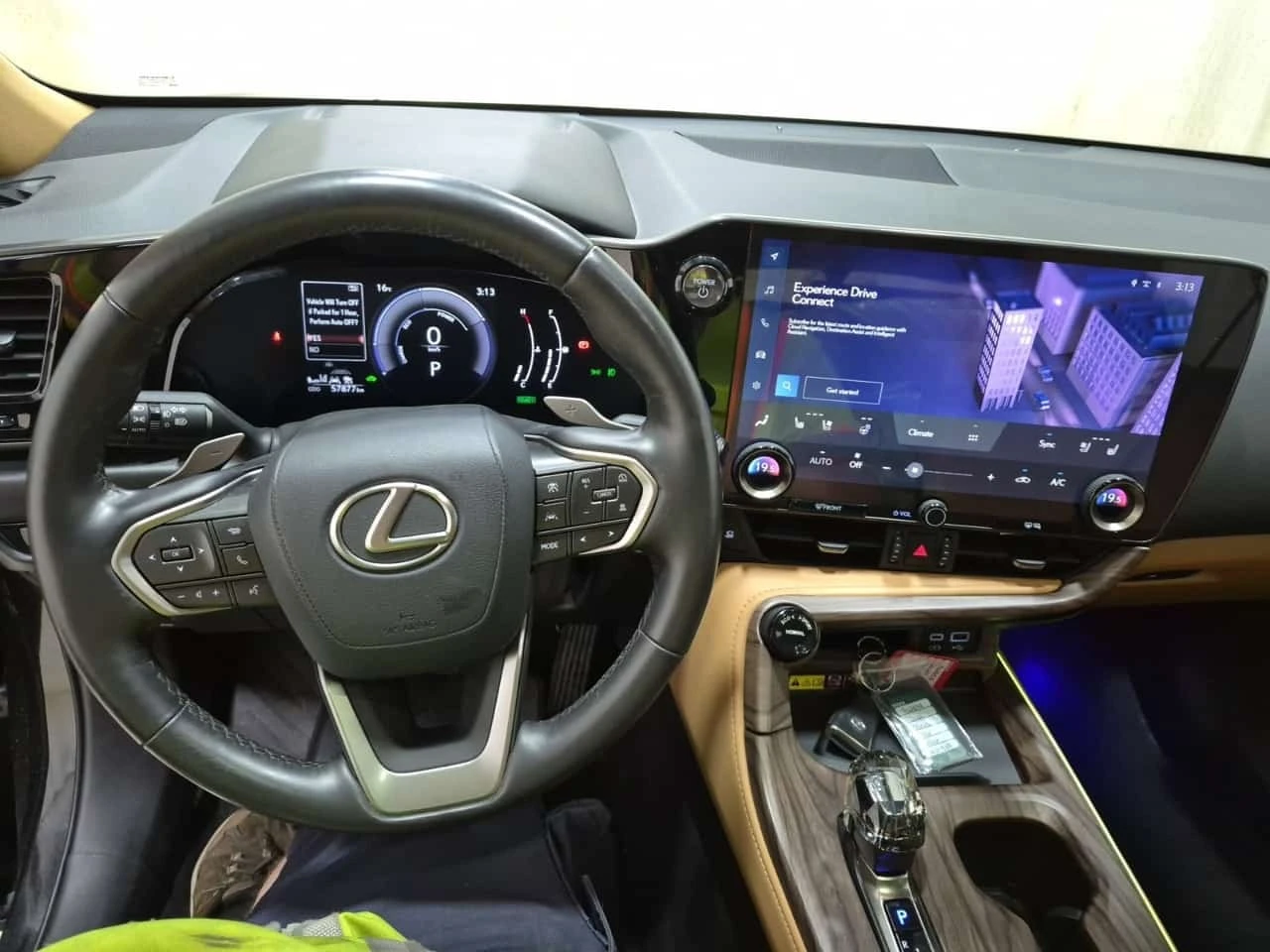 Lexus NX 350h * Един собственик * CARFAX * , снимка 6 - Автомобили и джипове - 56188687