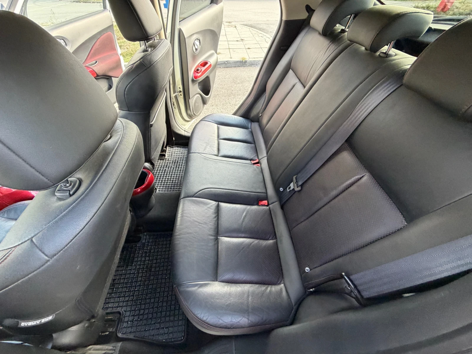 Nissan Juke 1.5 dCI 110 HP TEKNA, снимка 13 - Автомобили и джипове - 56643998