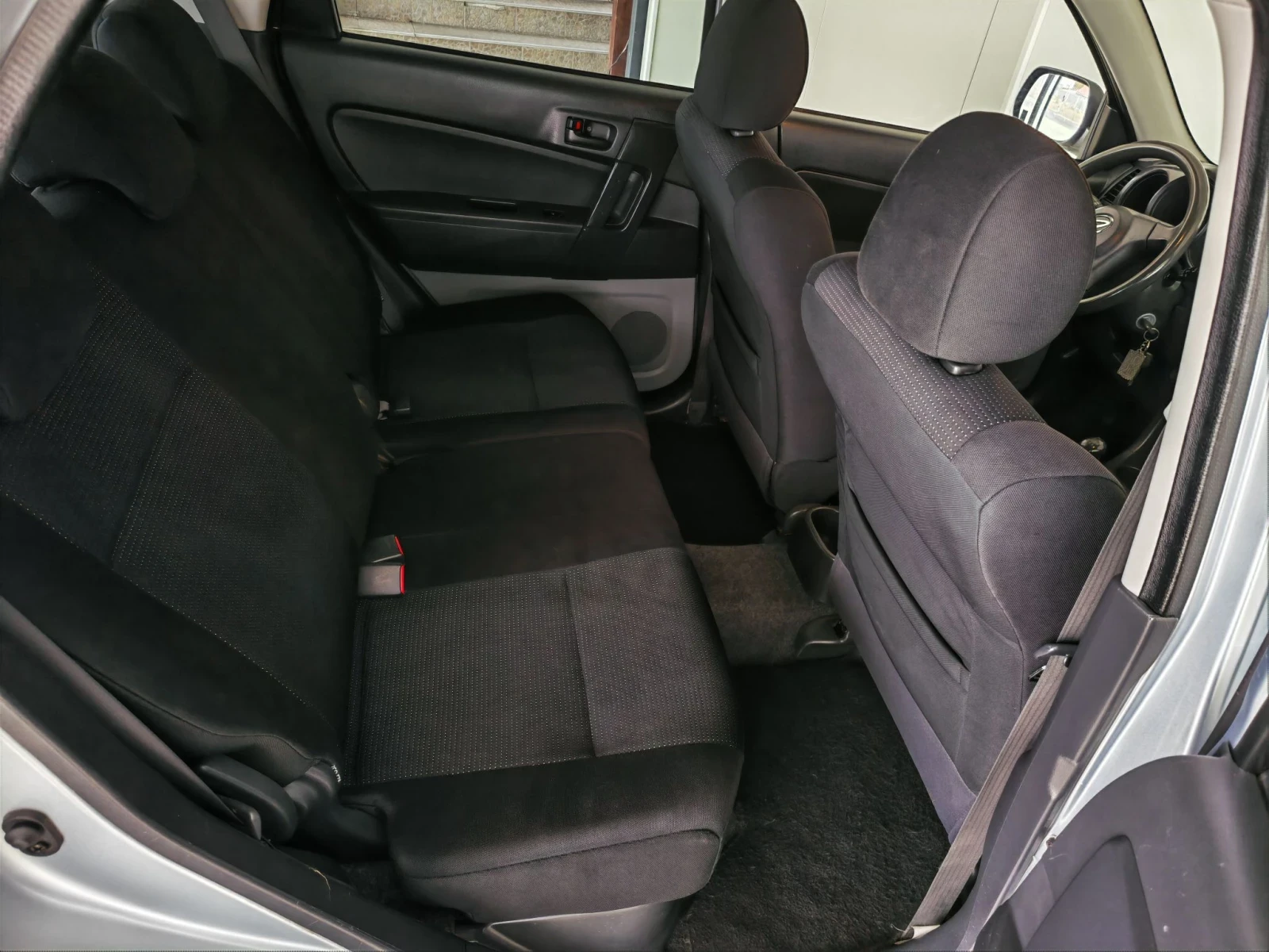 Daihatsu Terios 1.3 86kc 4x4, снимка 8 - Автомобили и джипове - 56669818