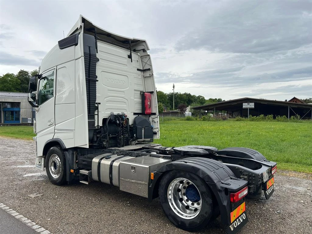 Volvo Fh 540 E6 Alu серв.книжка, снимка 4 - Камиони - 54541931