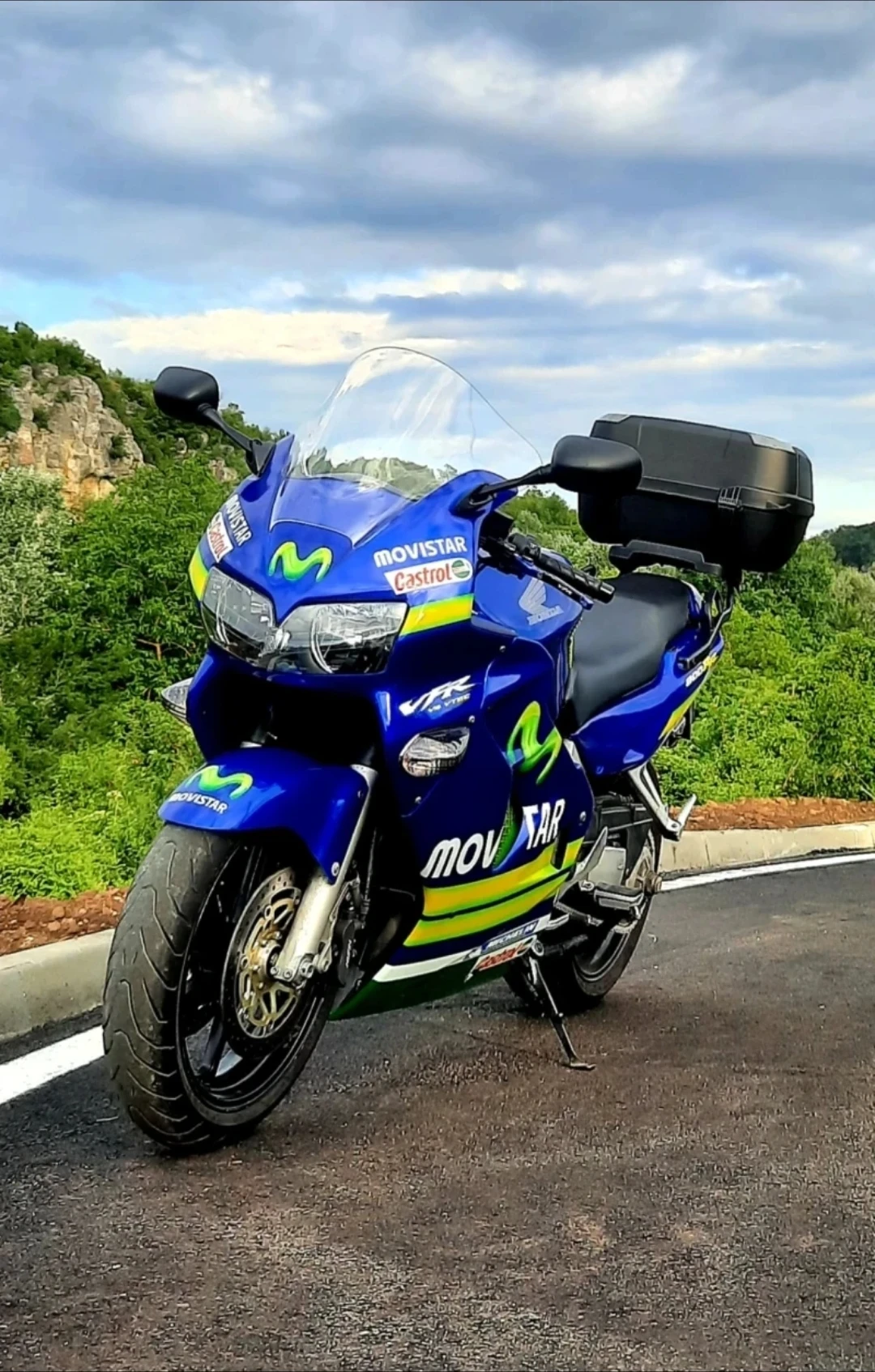 Honda Vfr FI, снимка 15 - Мотоциклети и мототехника - 54259261