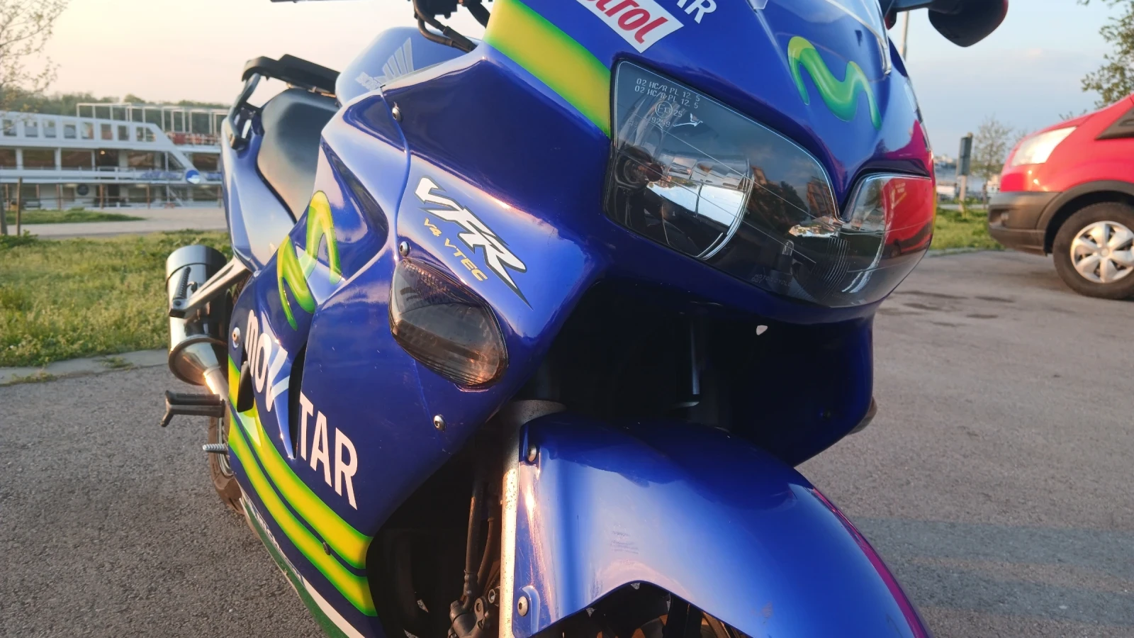 Honda Vfr FI, снимка 4 - Мотоциклети и мототехника - 54259261