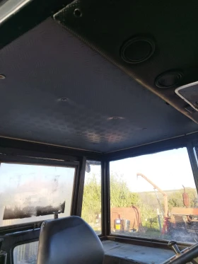 Трактор Zetor 7011, снимка 11