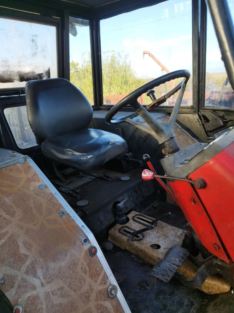 Трактор Zetor 7011, снимка 10 - Селскостопанска техника - 52587641