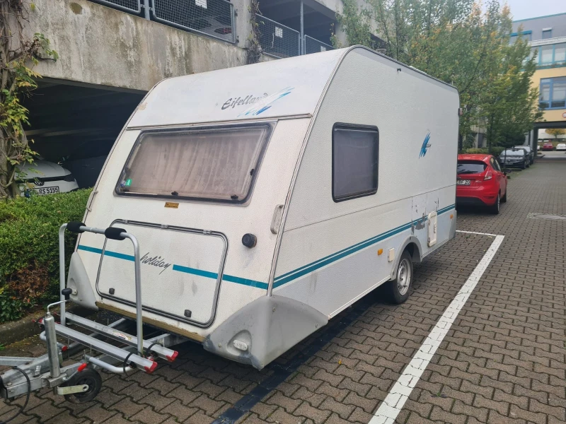 Каравана Knaus Eifelland 395 + форселт + втори покрив