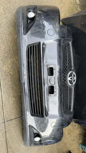 Предна броня за Toyota Auris 2007, снимка 1