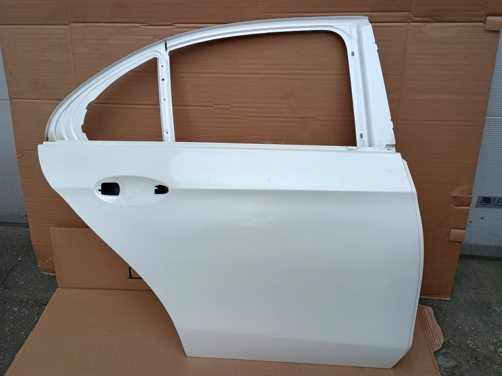     W213 | Mobile.bg   1