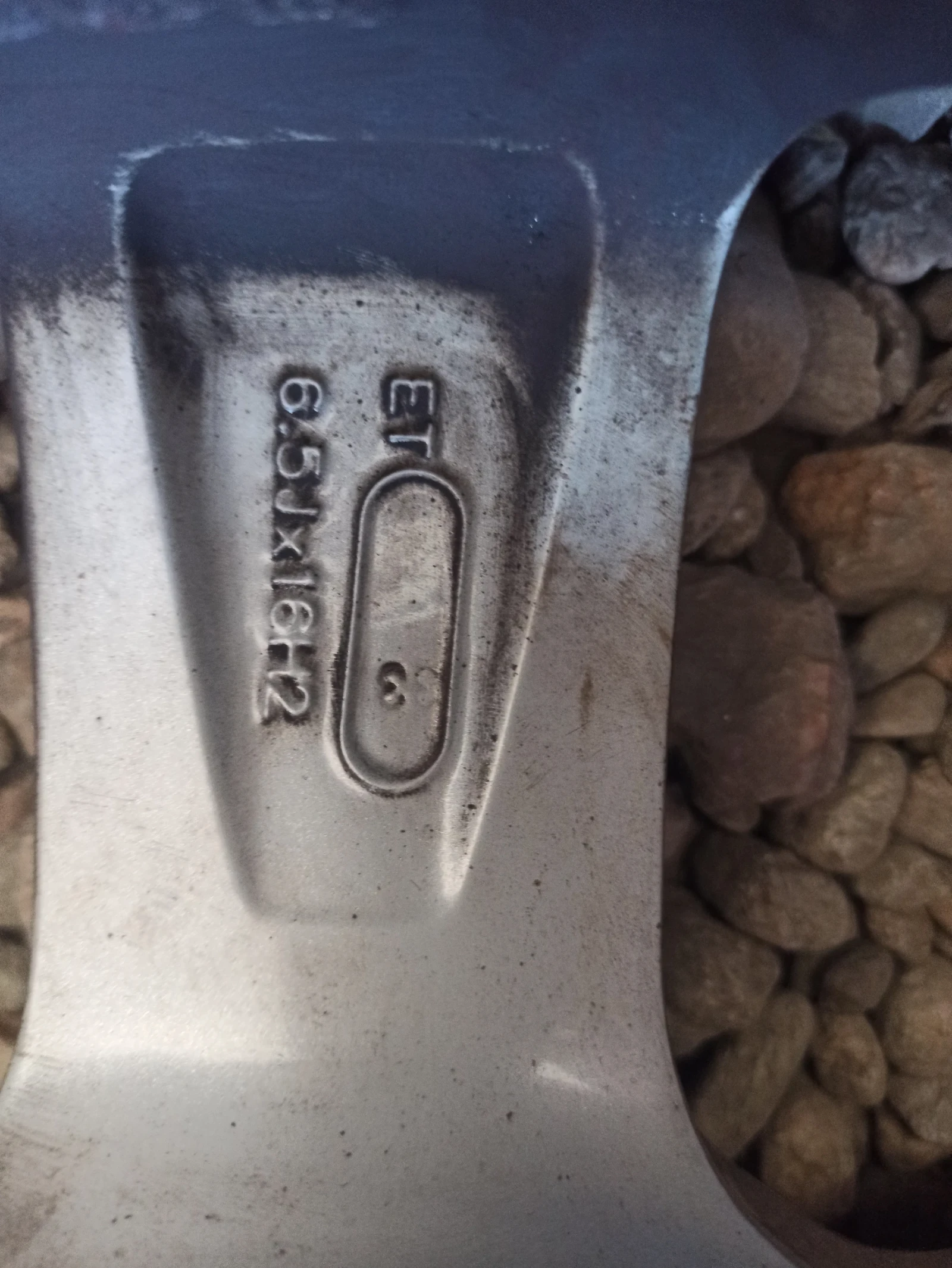    205/55R16  VW | Mobile.bg   4