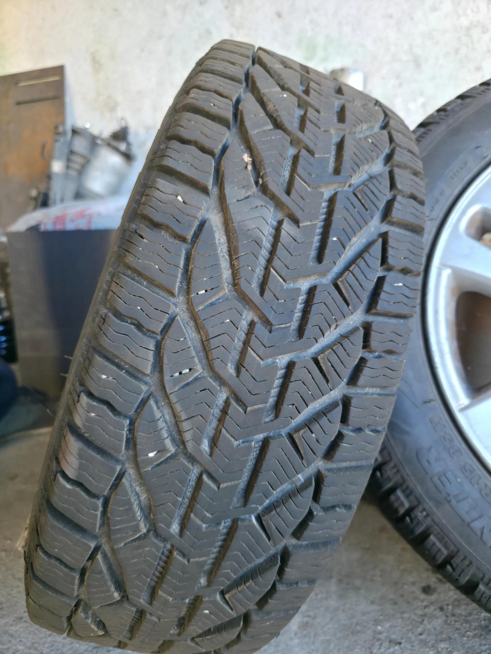 ���� � ������ 195/55R15 | Mobile.bg � ����������� 3