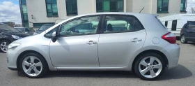 Toyota Auris facelift, 1,8 hibrid , като нова - [10] 