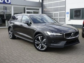 Volvo V60 Cross Country  B4 D AWD Plus - [6] 